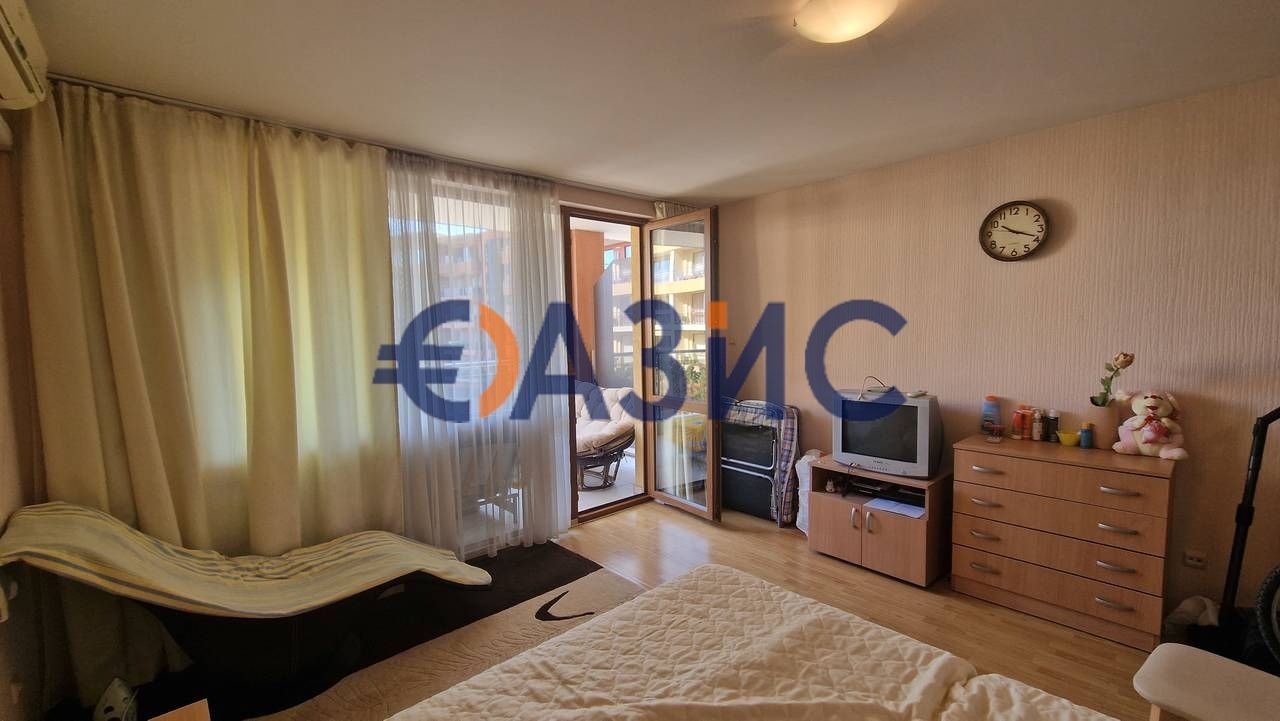 Продава се Едностаен апартамент в Несебър - 57 кв.м за 1202 €/кв.м - Снимка #2