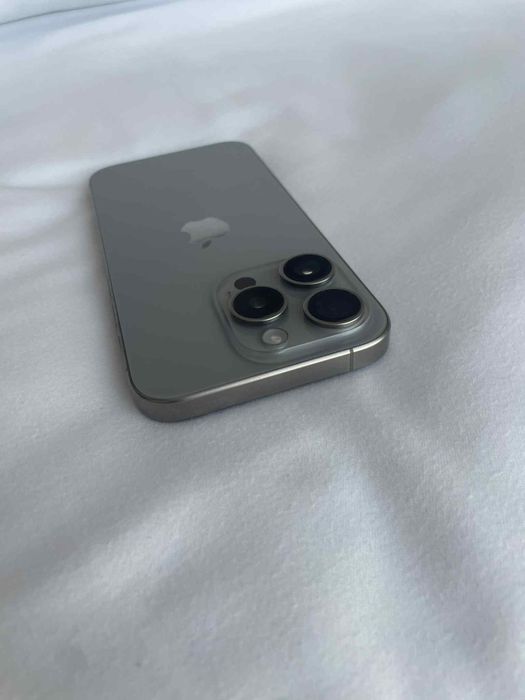 iPhone 15 Pro 128GBTitanium Natural