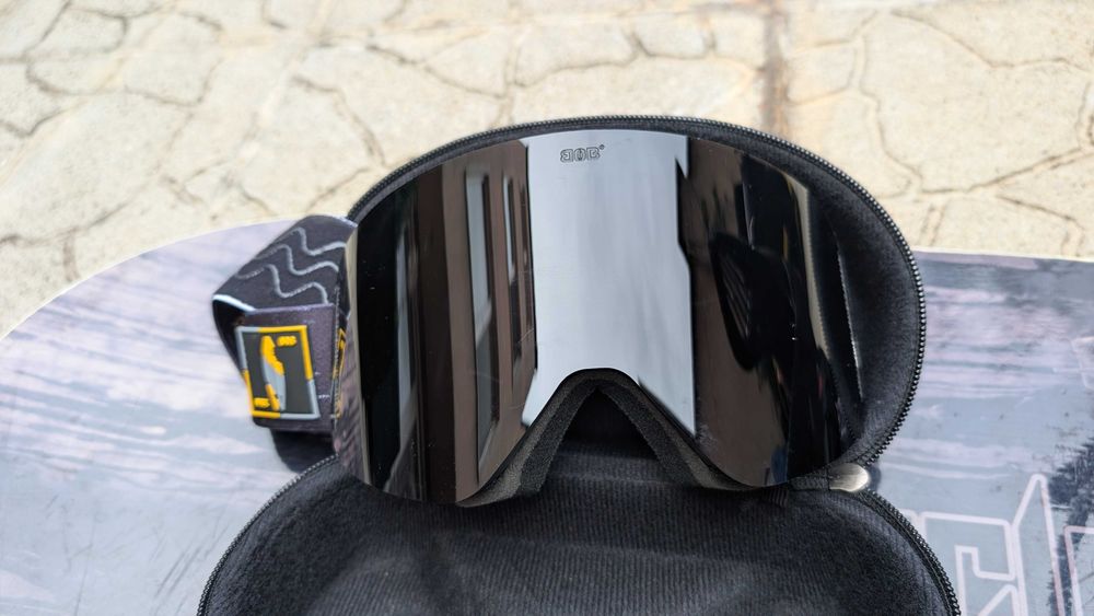 Snowboard оборудване, Libtech,Burton, Northwave, Drake, очила и каска.