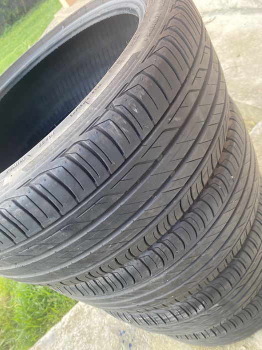 2 buc 225/40/18 vara
