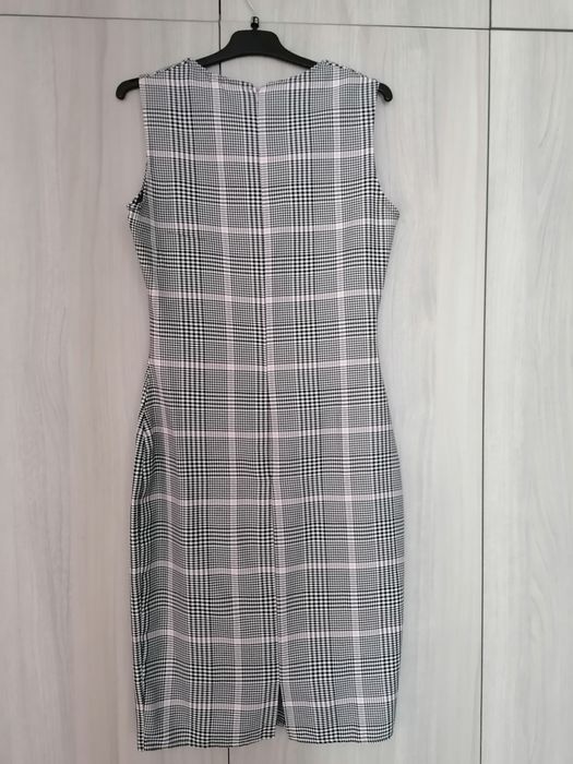 Vând rochie office de vara