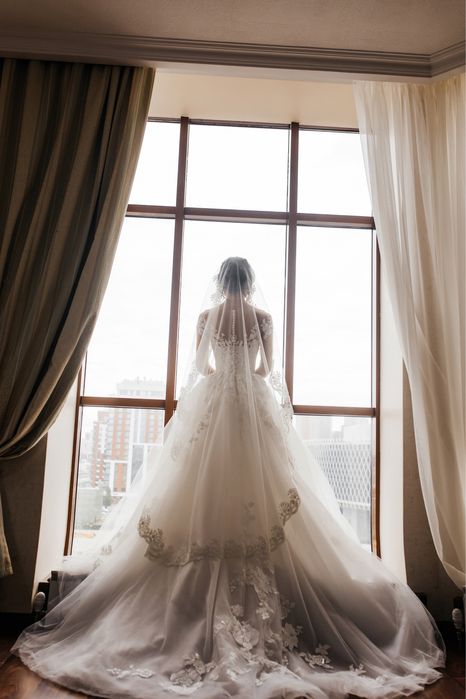 Свадебное  платье