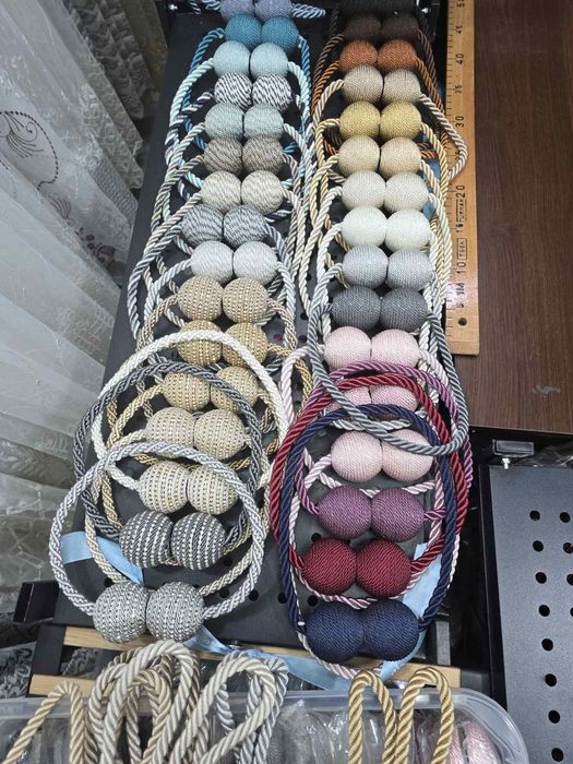 Аксесоари ( магнити ) за завеси