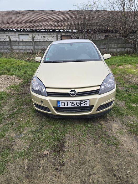 Opel Astra H 1.8 benzina.