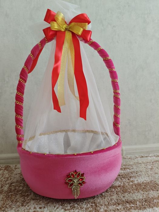 Корзина на дорба