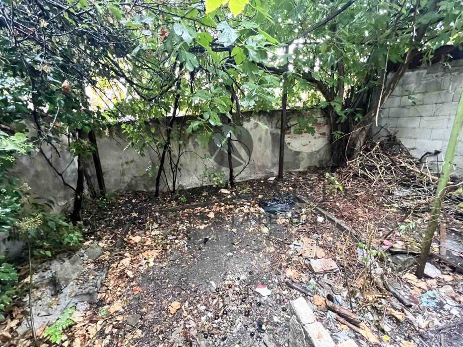 оф.24201 Етаж от къща/ Военна болница