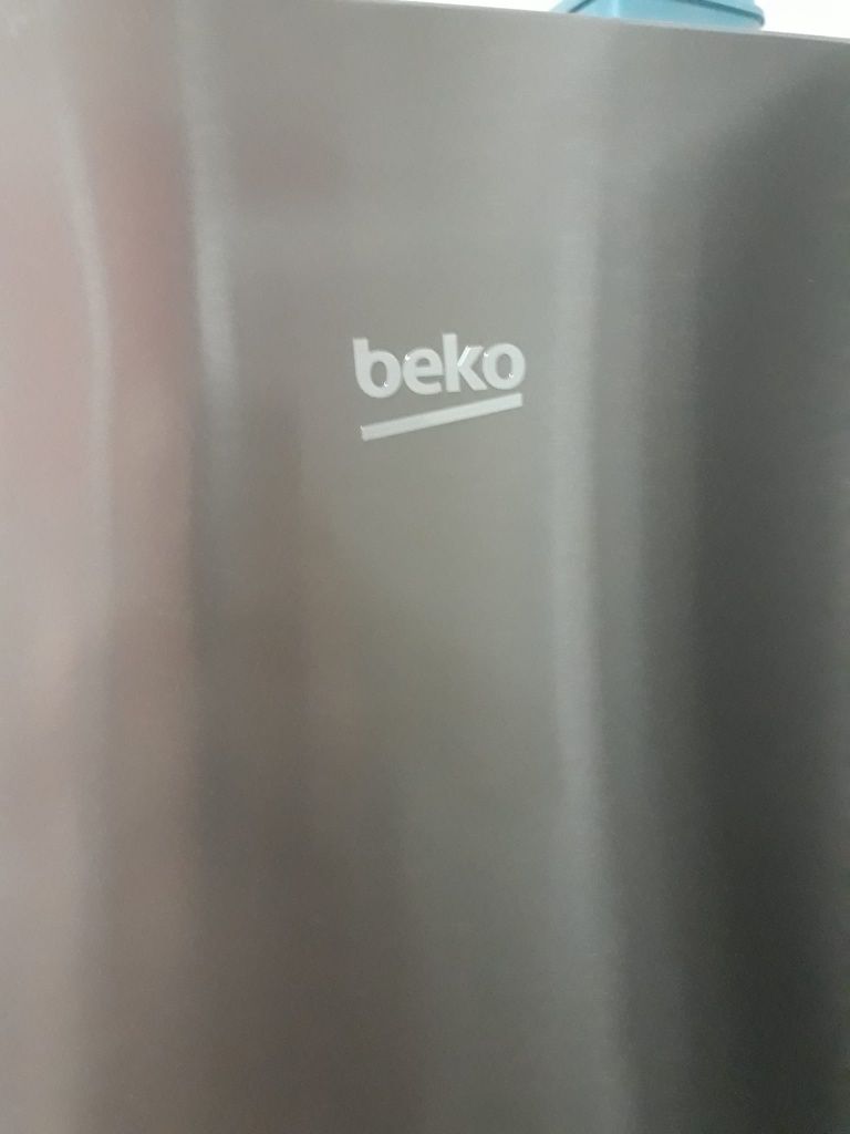 Frigider Beko NeoFrost Fără Freon