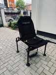 Scaun Preston Inception feeder chair accesorizat
