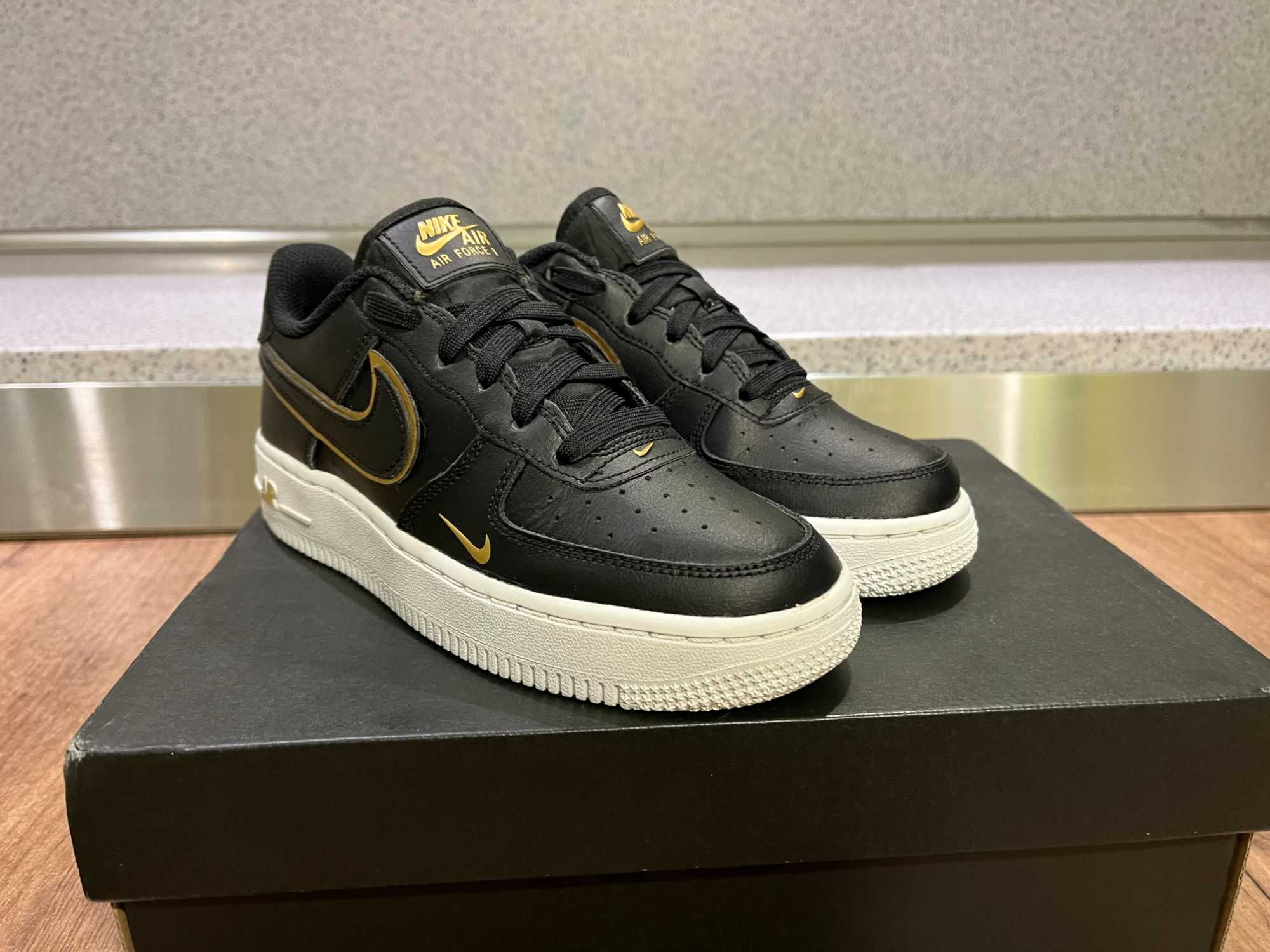 ОРИГИНАЛНИ *** Nike Air Force 1 LV8 GS 'Black Metallic Gold'