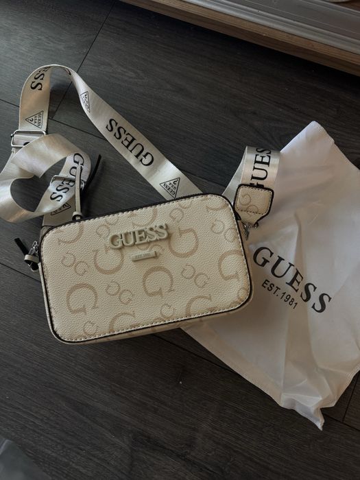 geanta Guess noua