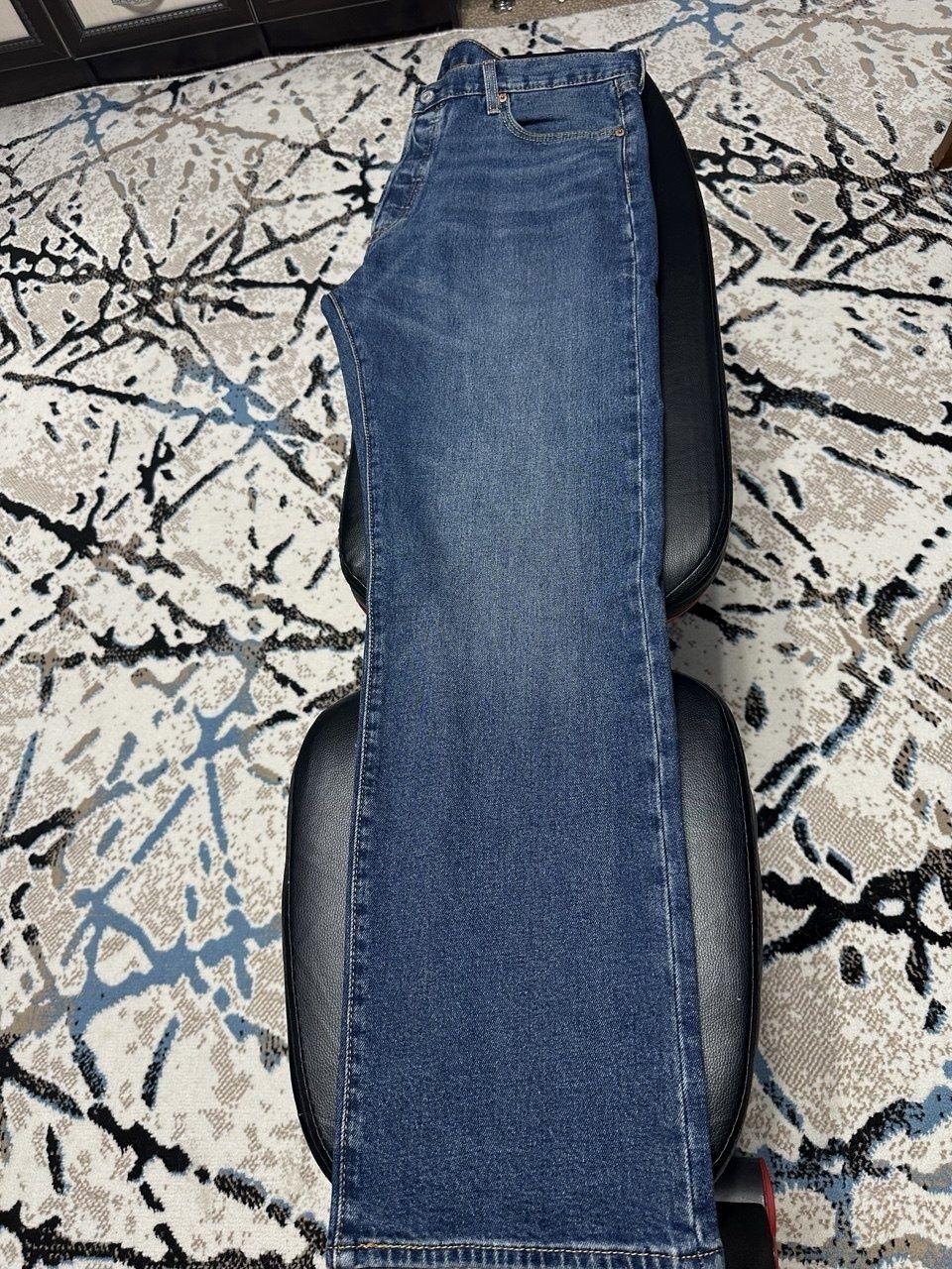 Джинсы Levi's 501 original regular fit 34/32 и 36/30