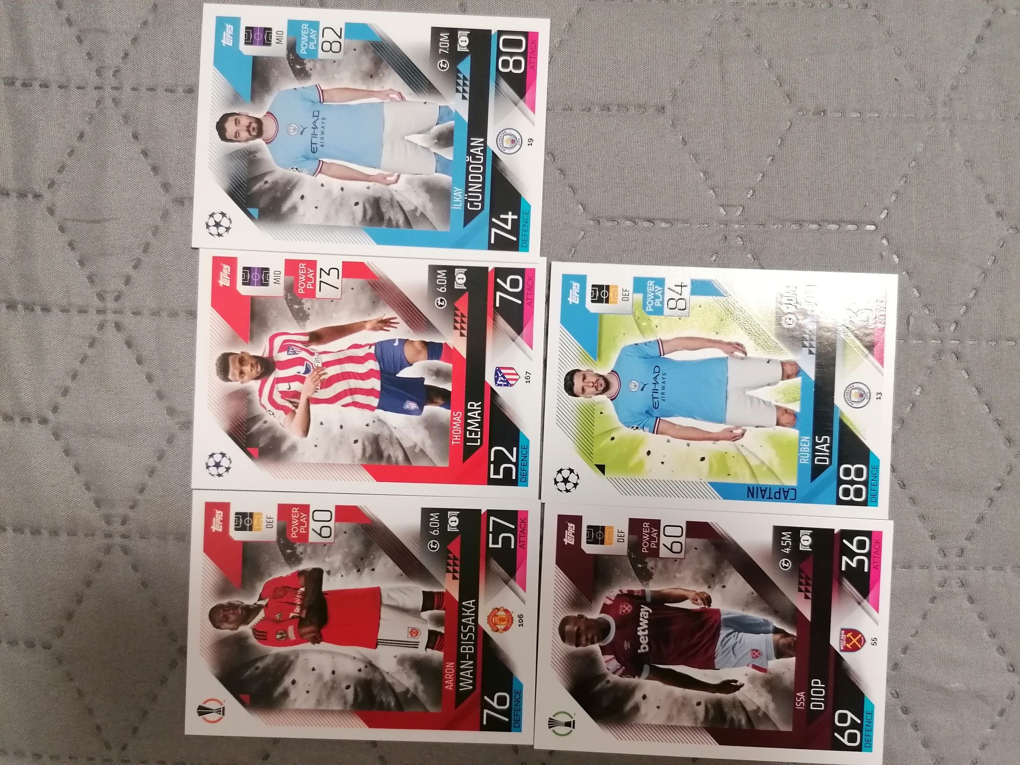 Carduri Match Attax