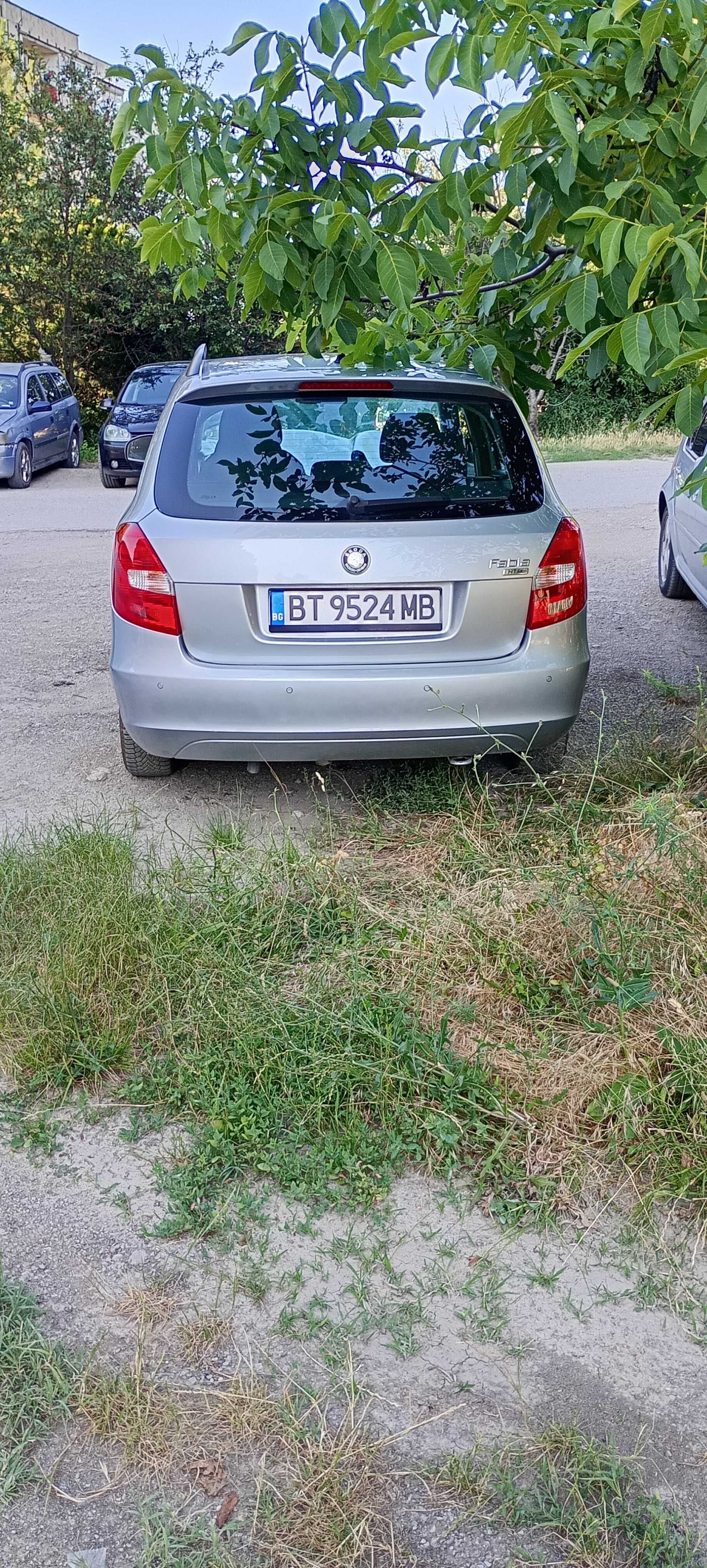 Продавам Skoda Fabia 1.2