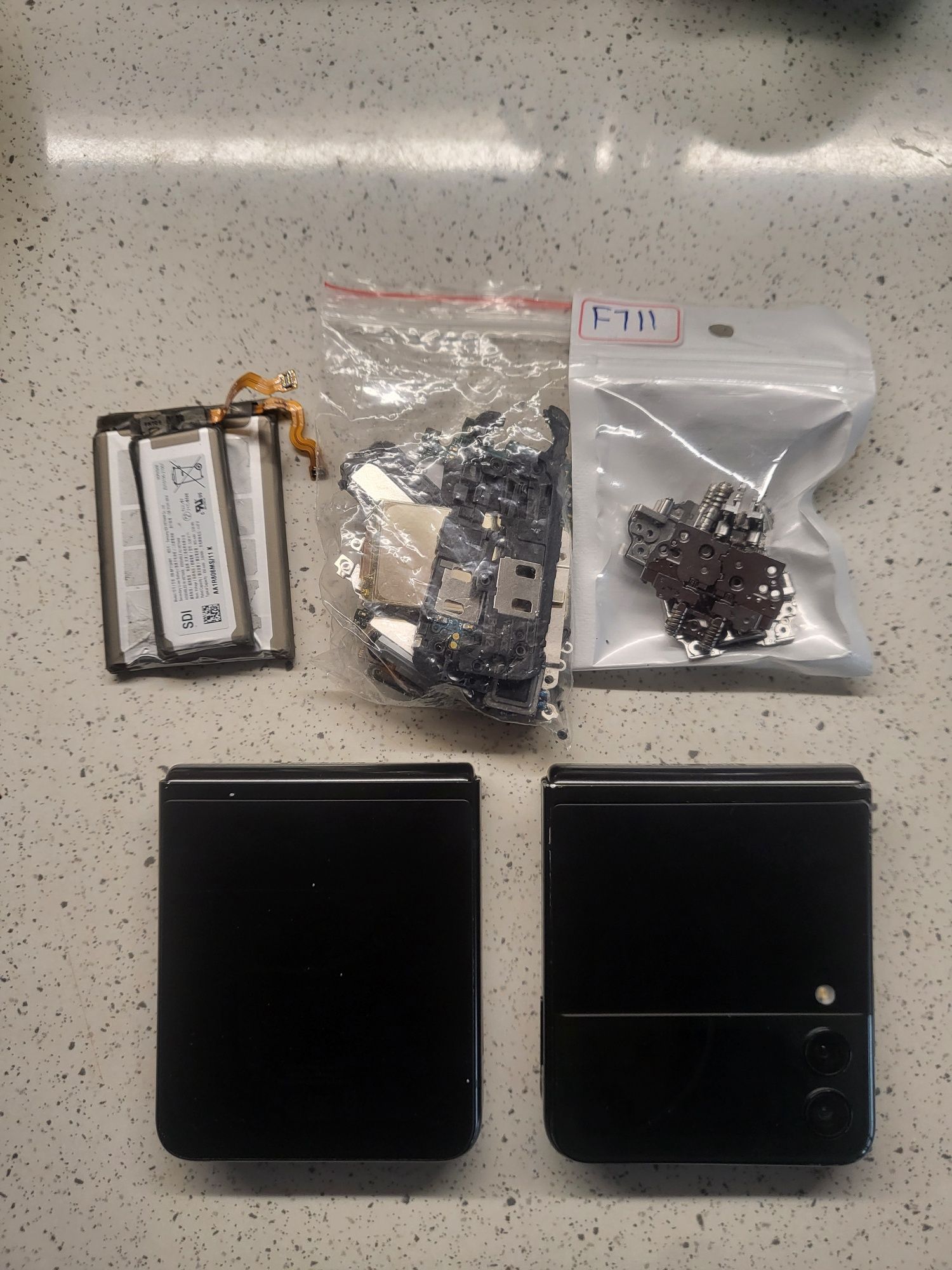 Piese Samsung z flip 5 și z flip 3