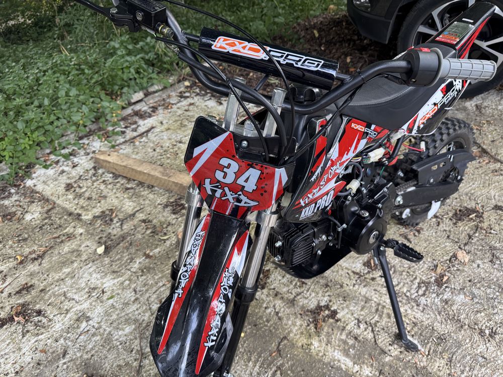 motocicleta motocross KXD