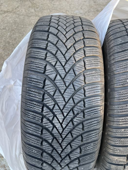 Гуми Bridgestone Blizzak 215/60/17