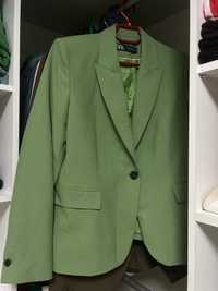 Зеленый пиджак ZARA