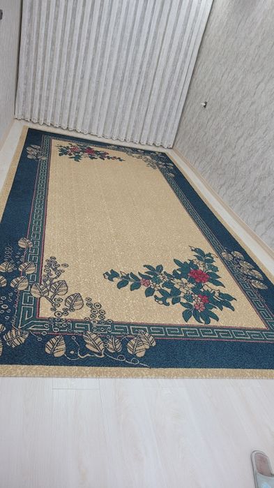 Гилам сотилади 600 минг