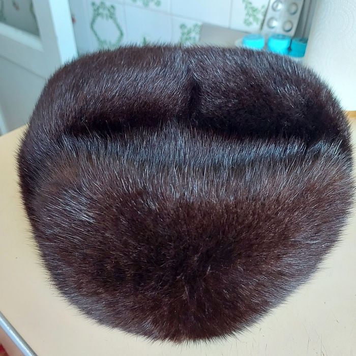 Шапка меховая продам