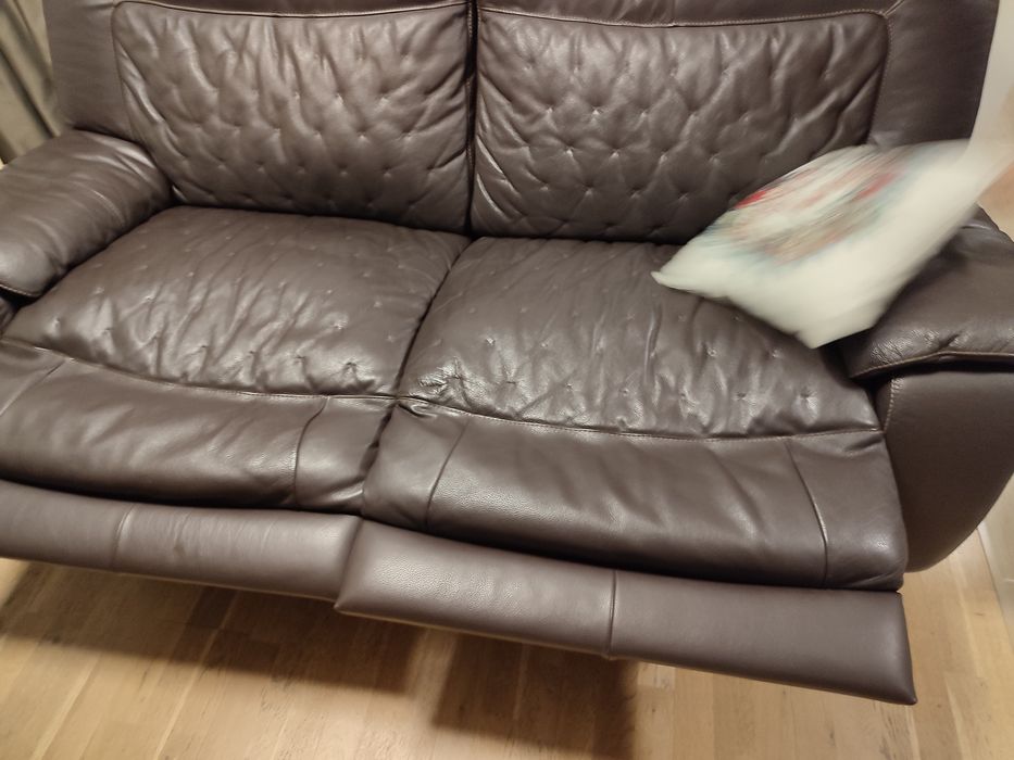 Продавам диван с релакс механизъм