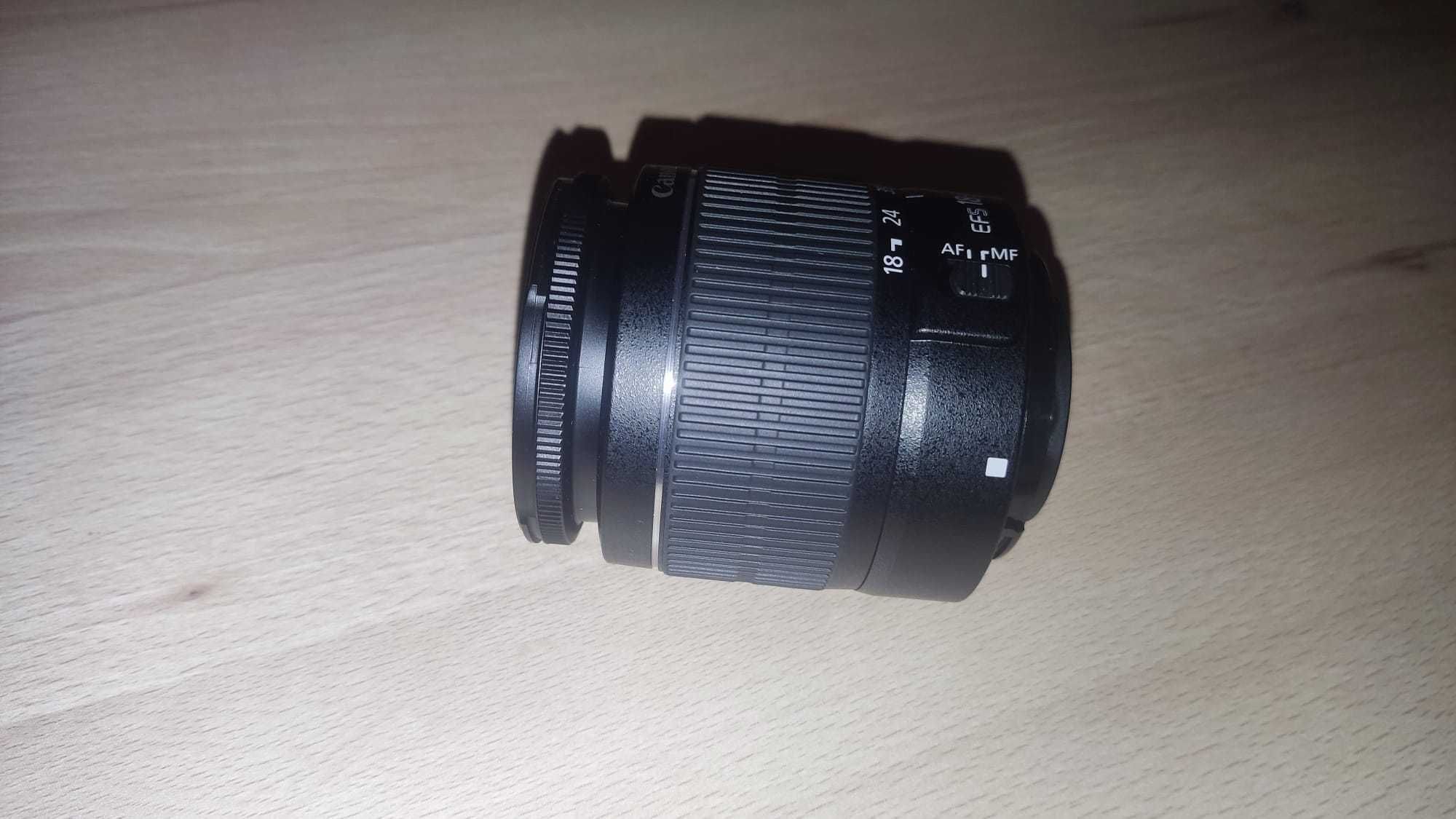 Canon EOS 4000D DSLR + Obiectiv 18-55mm | Wi-Fi | Stare foarte bună