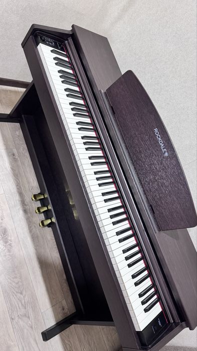 Продам фортепиано