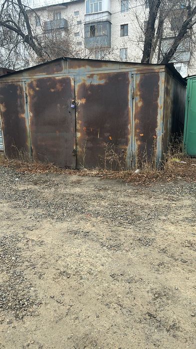 Гараж  большой срочно