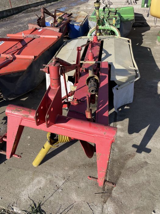 Cositoare Kuhn  , Deutz Fahr  km 22 , km 24 , PZ , Claas