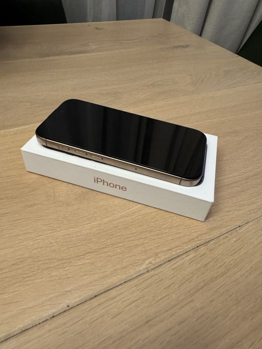 iPhone 16 Pro 256 Gb, Desert Titanium, cu garantie