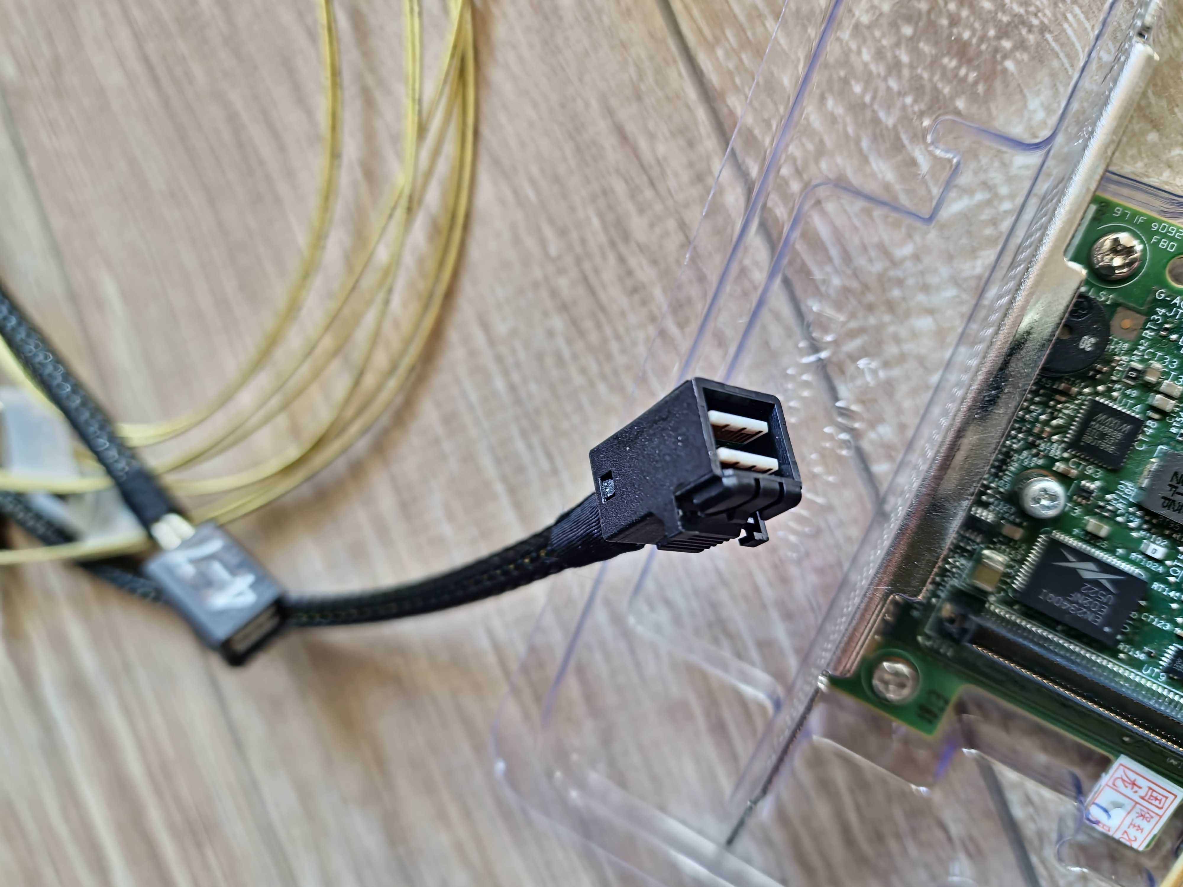RAID Controller Megaraid  LSI 9362 / 9361-8i  2GB