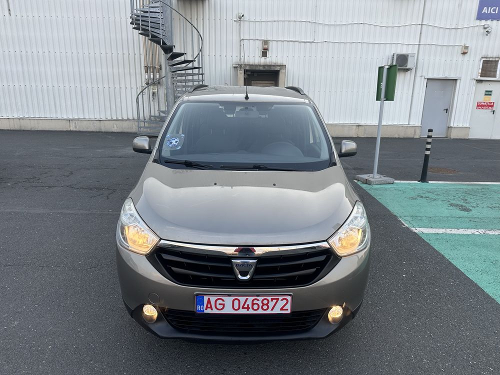 Dacia Lodgy 7 locuri motor 1500 110cp impecabila