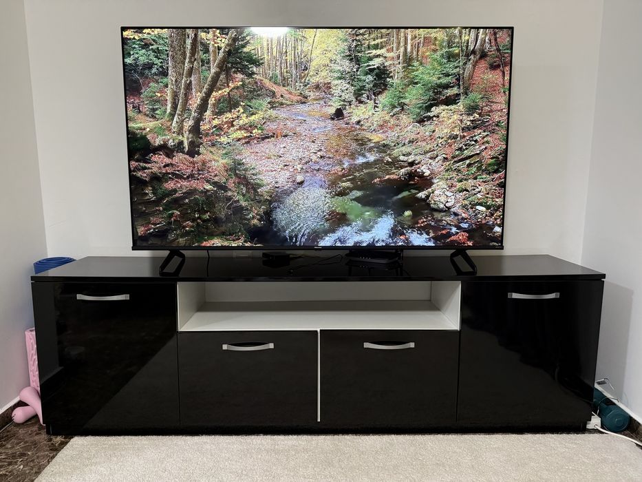 Шкаф за телевизор