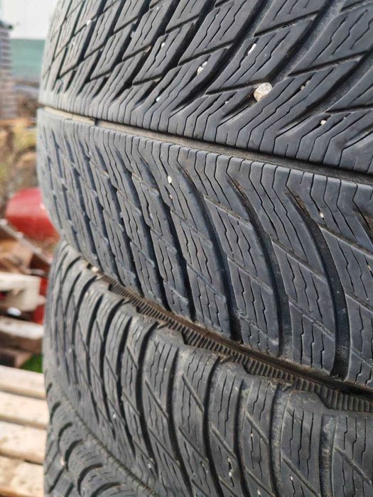 Зимни гуми 225/65/17 SUV