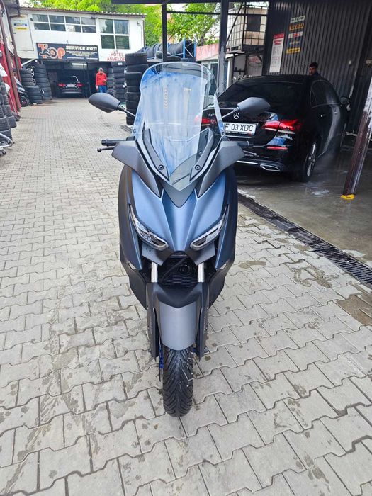 YAMAHA XMAX 300 / 2023