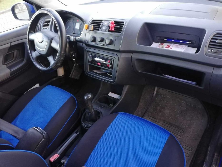 Skoda Fabia 1.2i modell 2010 klima INMATRICULAT