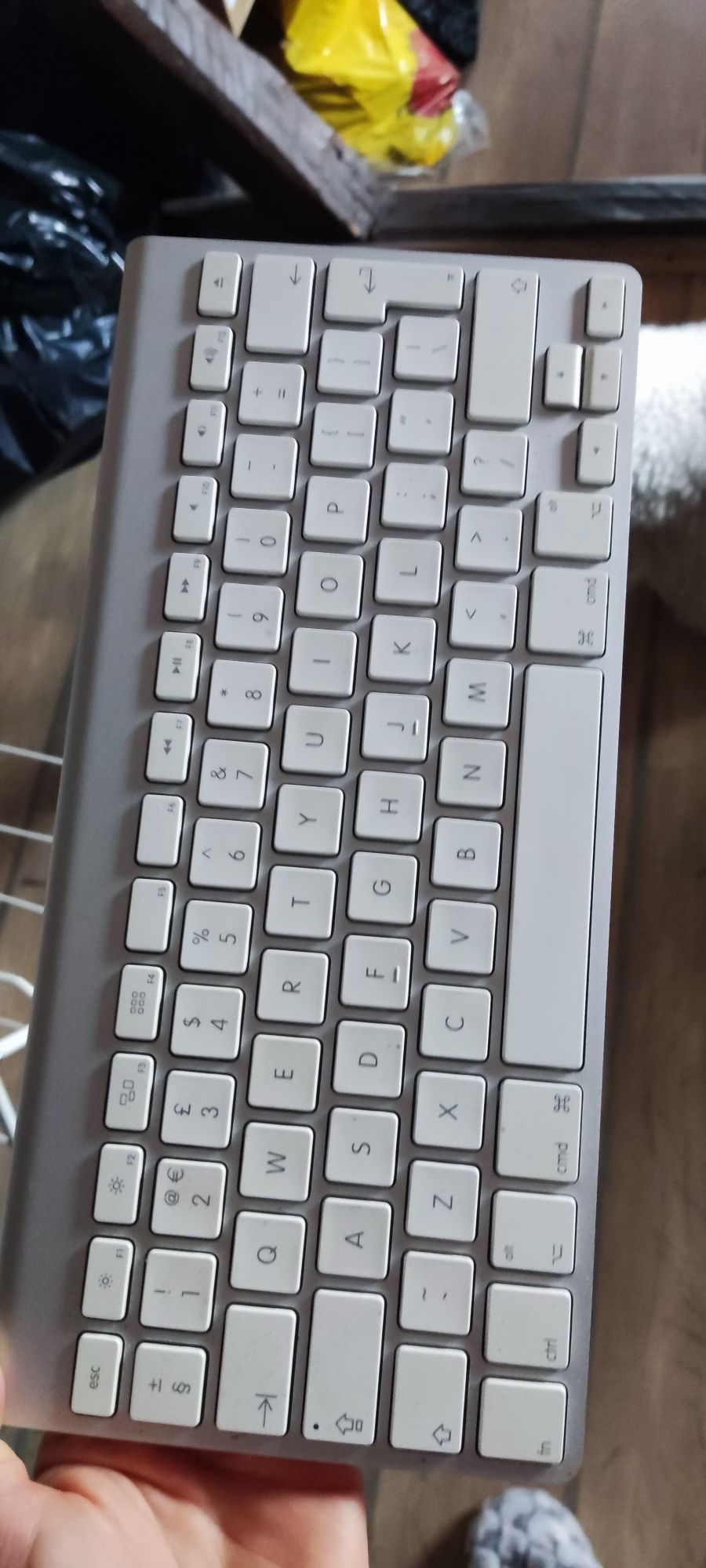 Клавиатура Apple