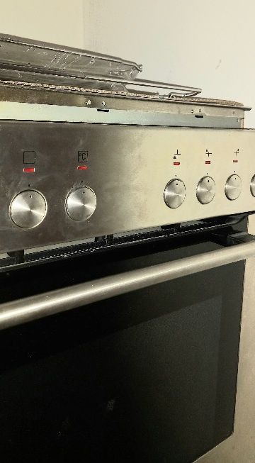 Готварска печка SIEMENS инокс за вграждане