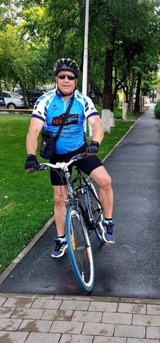Bicicletă semicursieră impecabilă