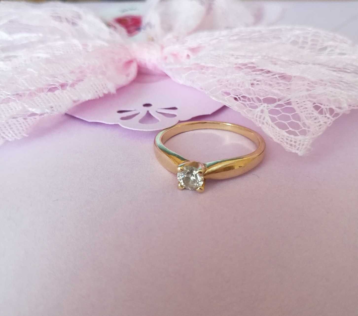 Vand inel de Aur cu Diamant