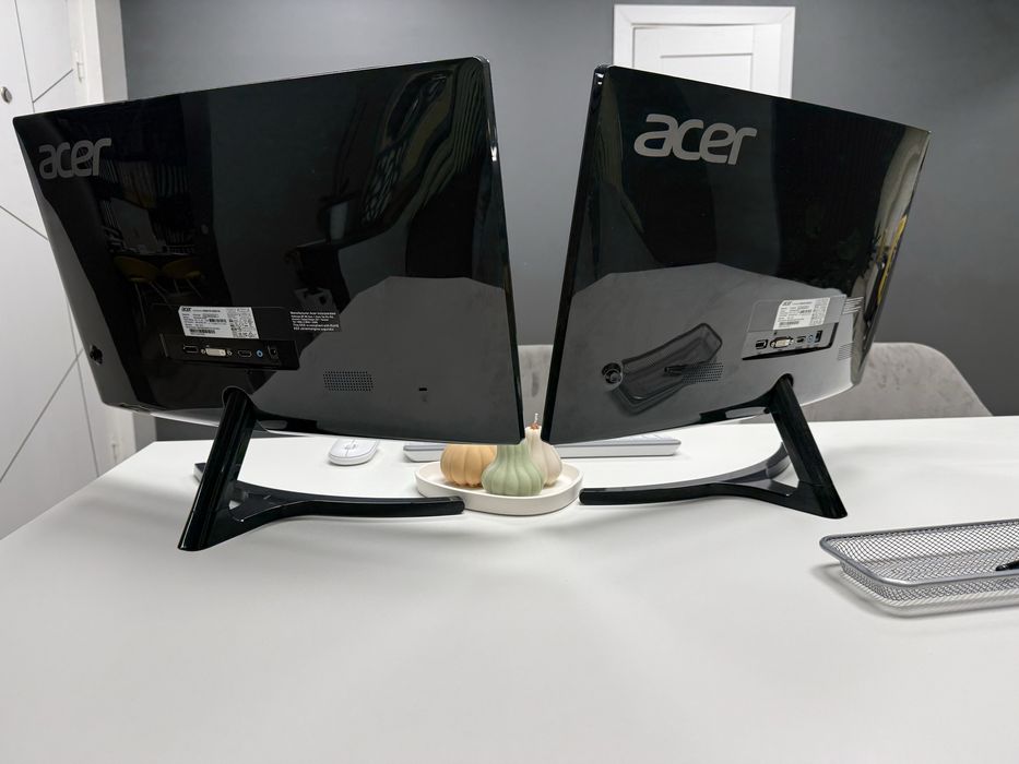 LCD Monitor Acer 23.6” Curved - 2 броя