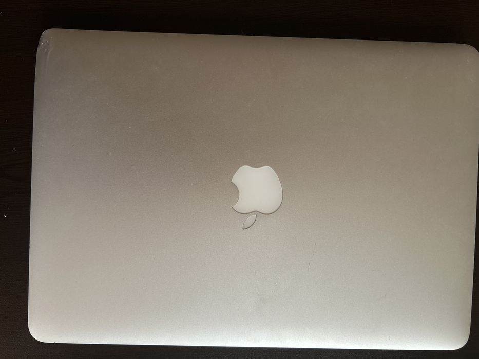 MacBook Air 13” (A1466, 2017) – на части / за ремонт