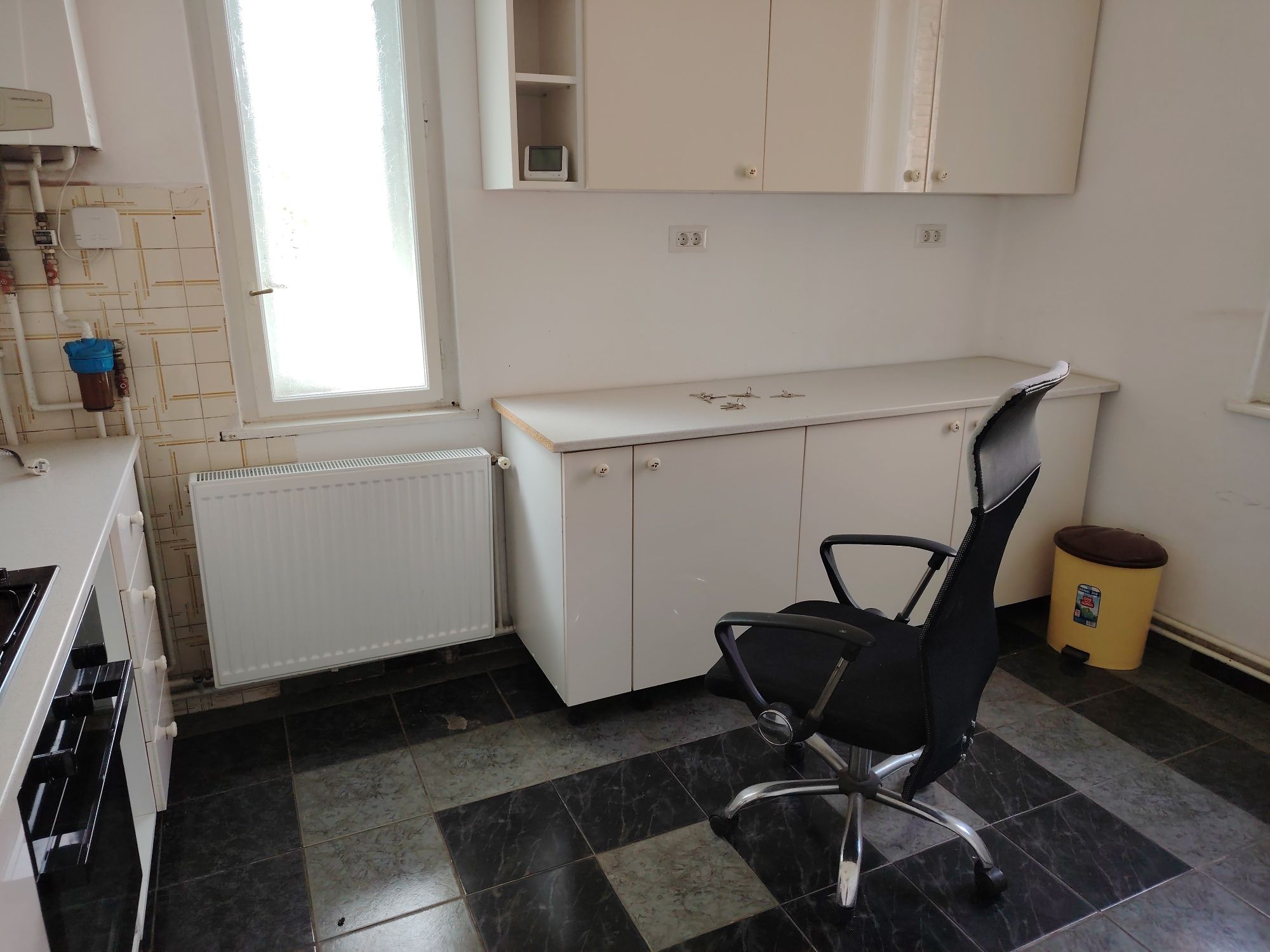 Apartament 4 camere, 140mp, în casa, lângă maternitatea Bega