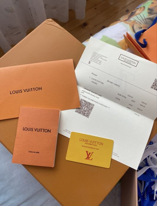 Louis Vuitton Обувки