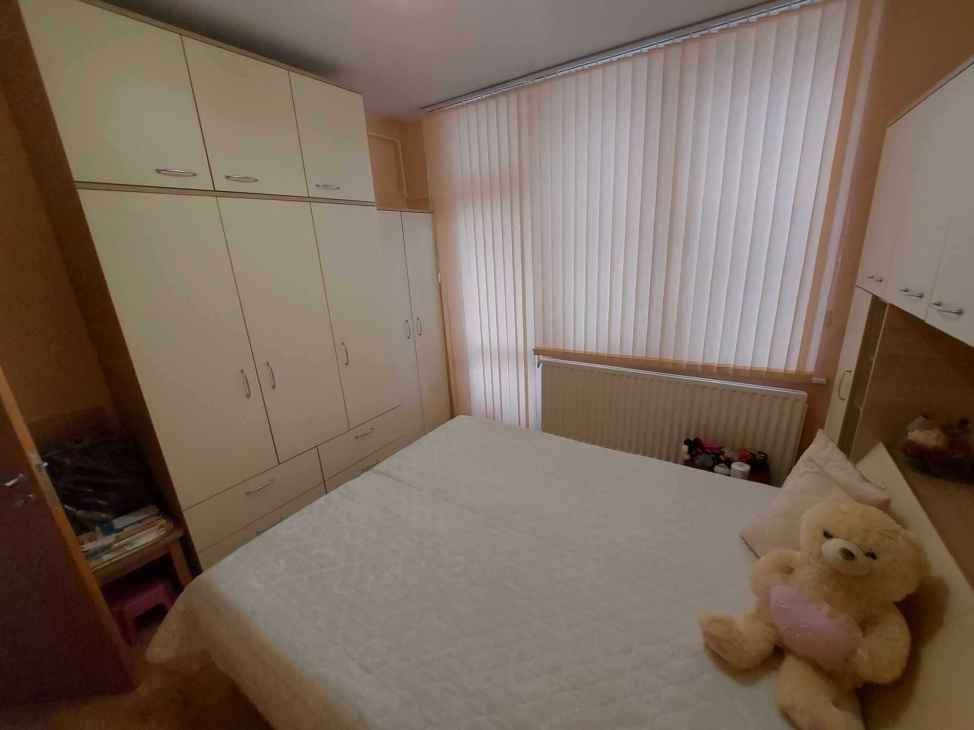 Четиристаен апартамент, 100кв.м, Пазара