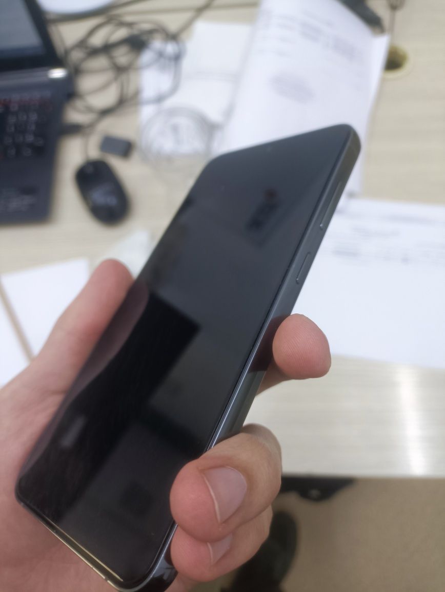 Samsung s23plus 8/256