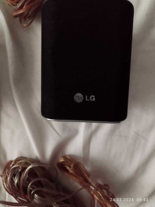 Домашно кино LG 140W