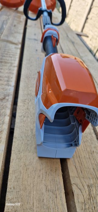 Stihl motocoasa pe acumulator