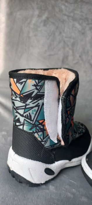 Детски ботуши апрески