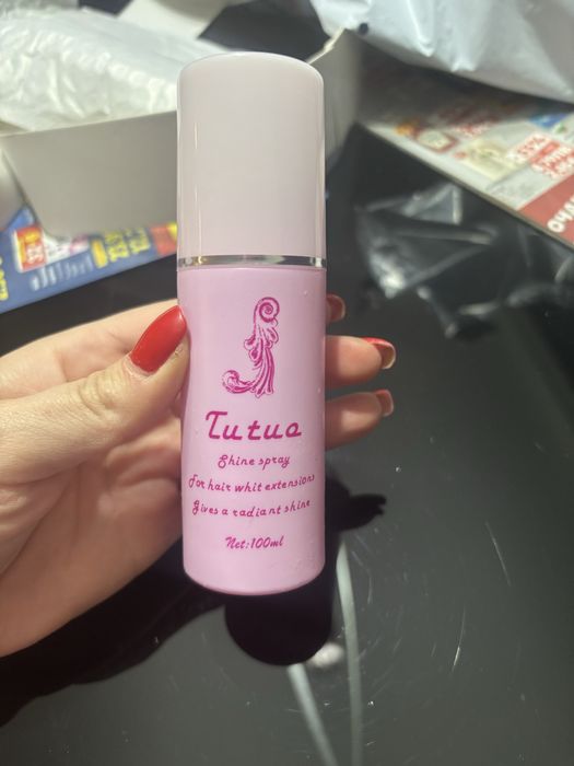 Течност за грижа за перуките