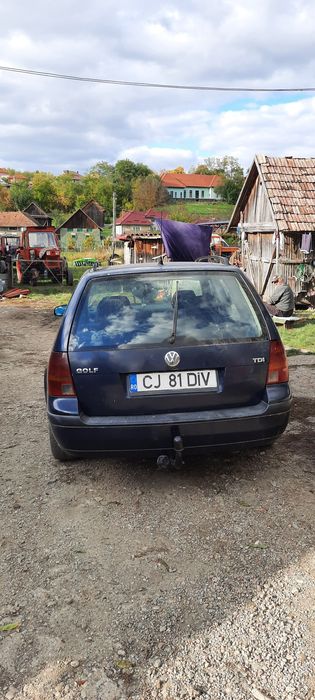 Vand golf4 recent luată
